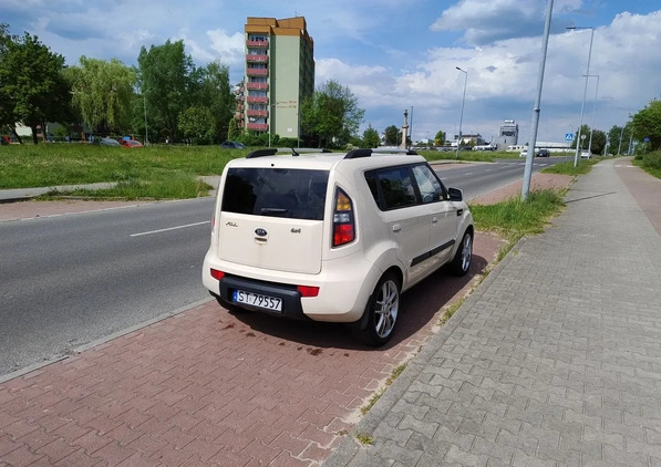 Kia Soul cena 11900 przebieg: 348200, rok produkcji 2009 z Tychy małe 79